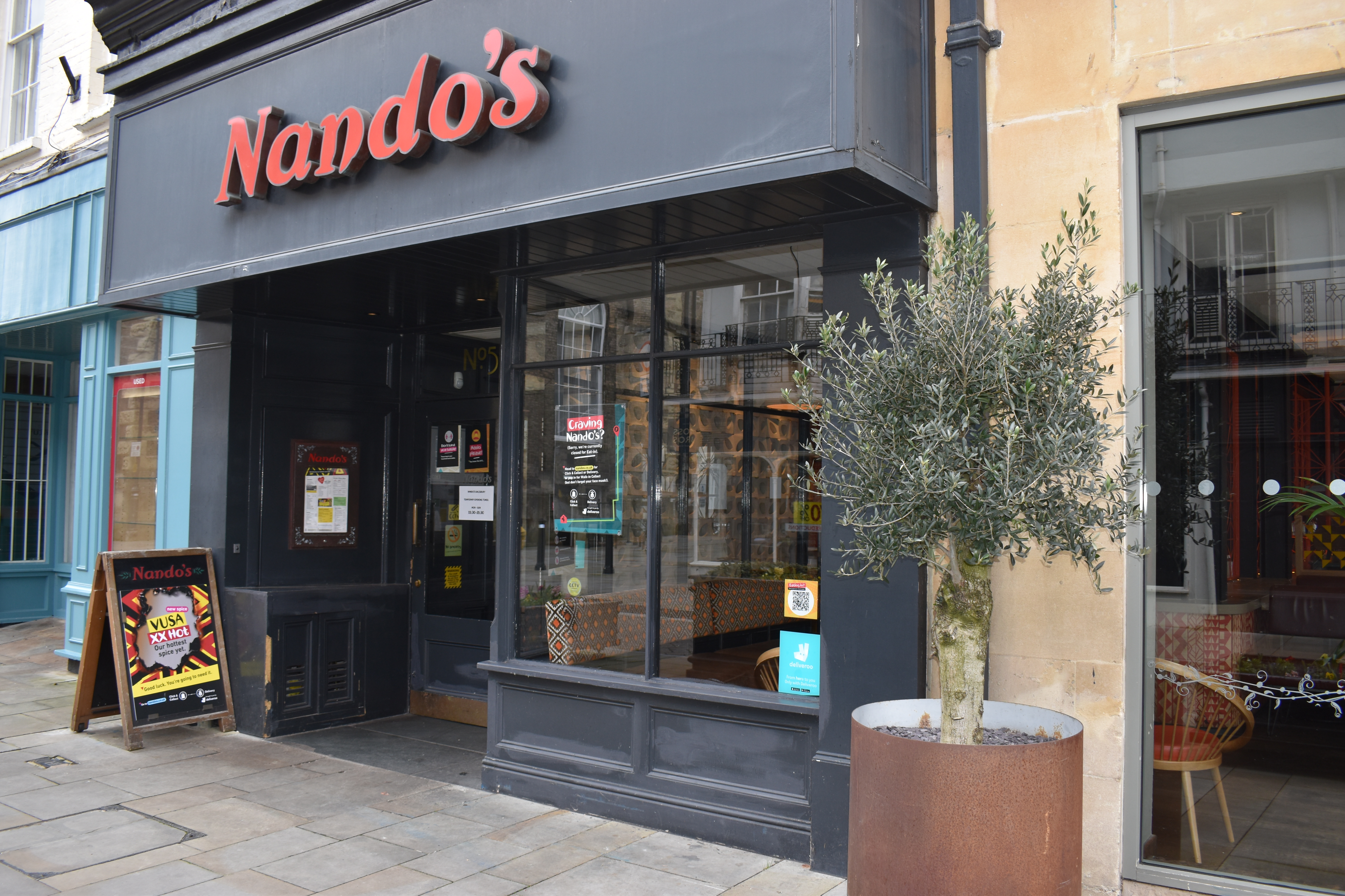 nandos.jpg