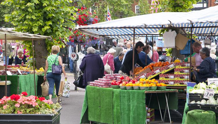 Charter Market 4