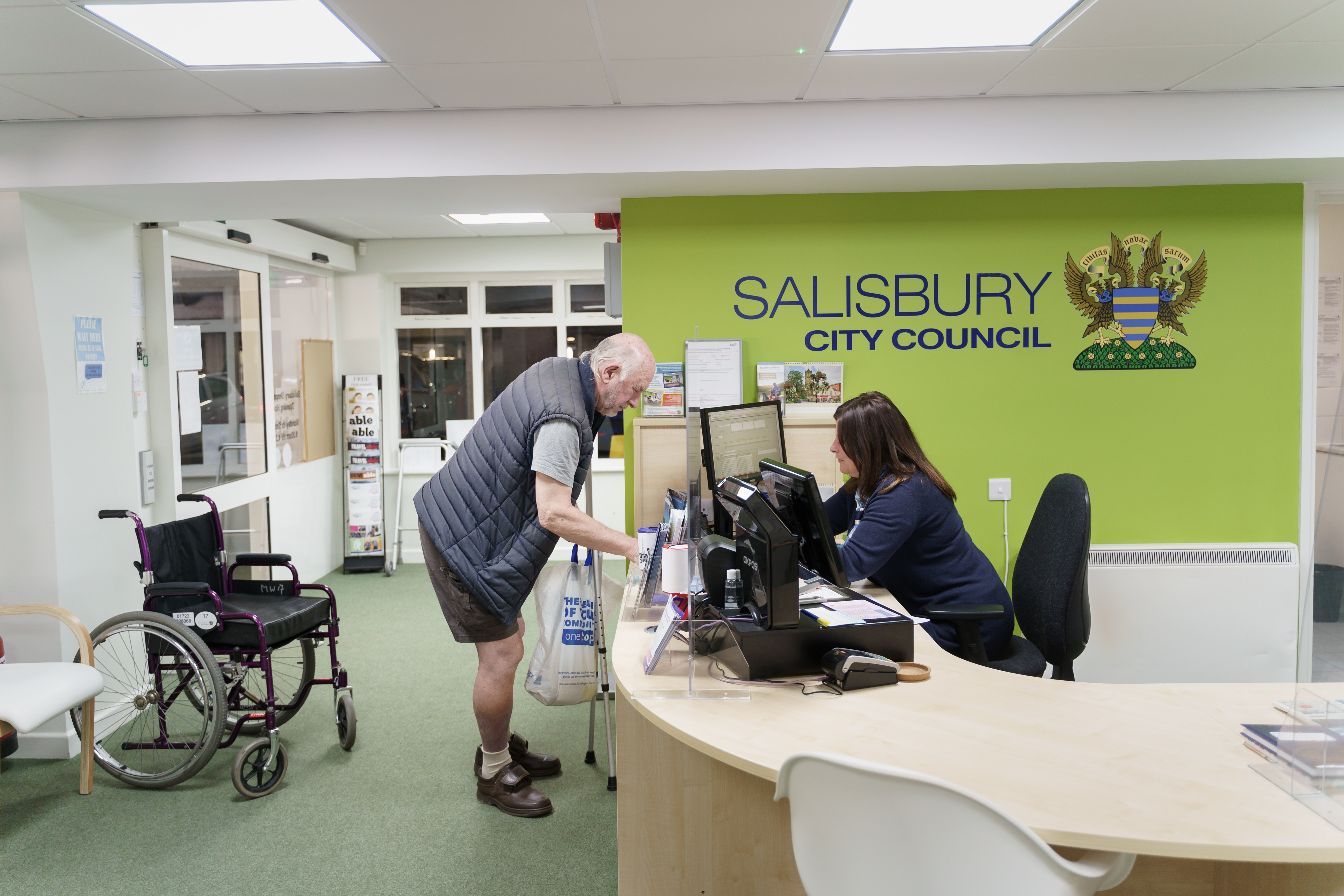 066 8Th June 2021 Salisbury Shopmobility Photo By Ash Mills