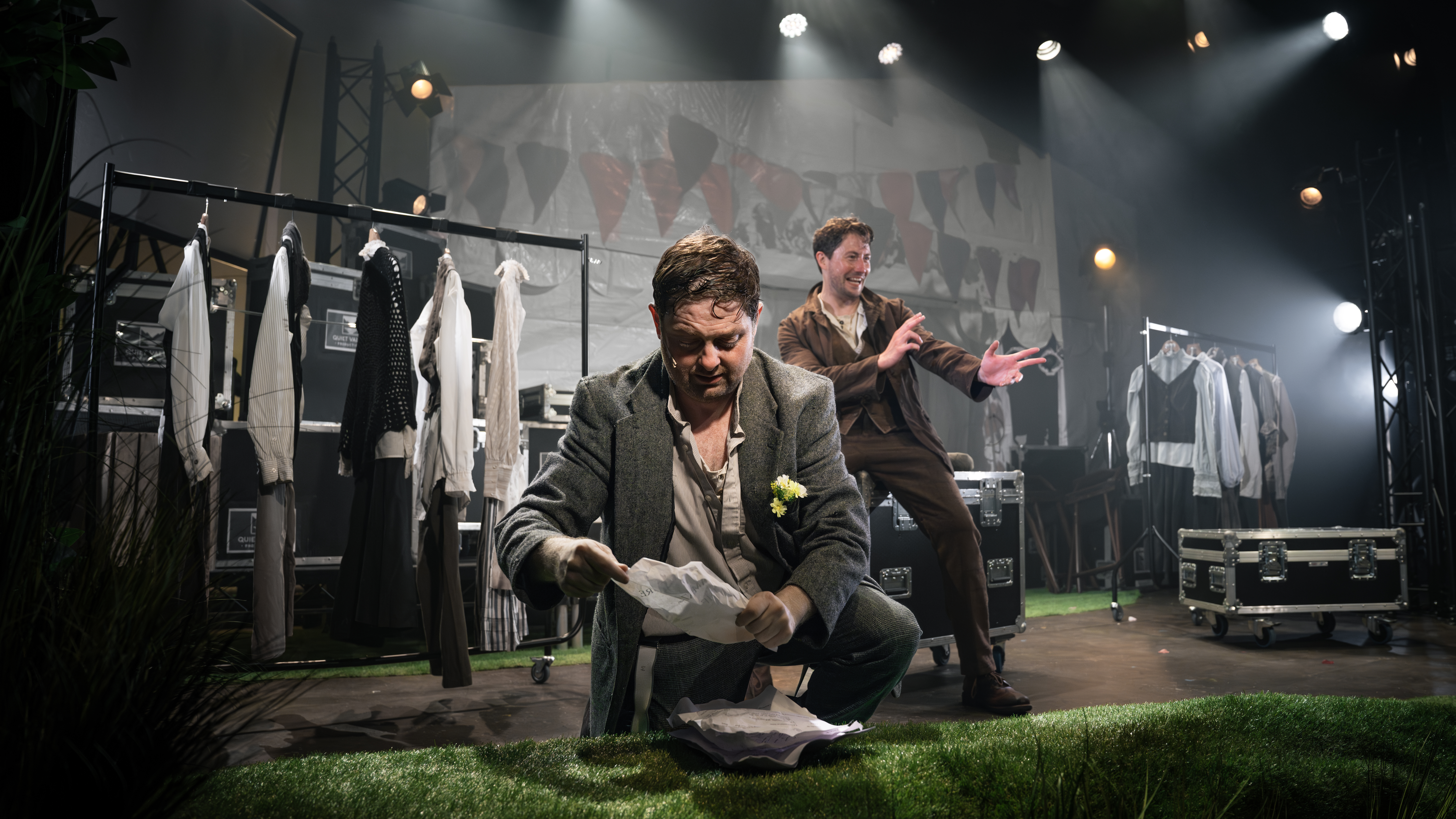 Gerard Mccabe, Shaun Blaney (L R) Stones In His Pockets (2) (Photo Credit Alex Tabrizi)