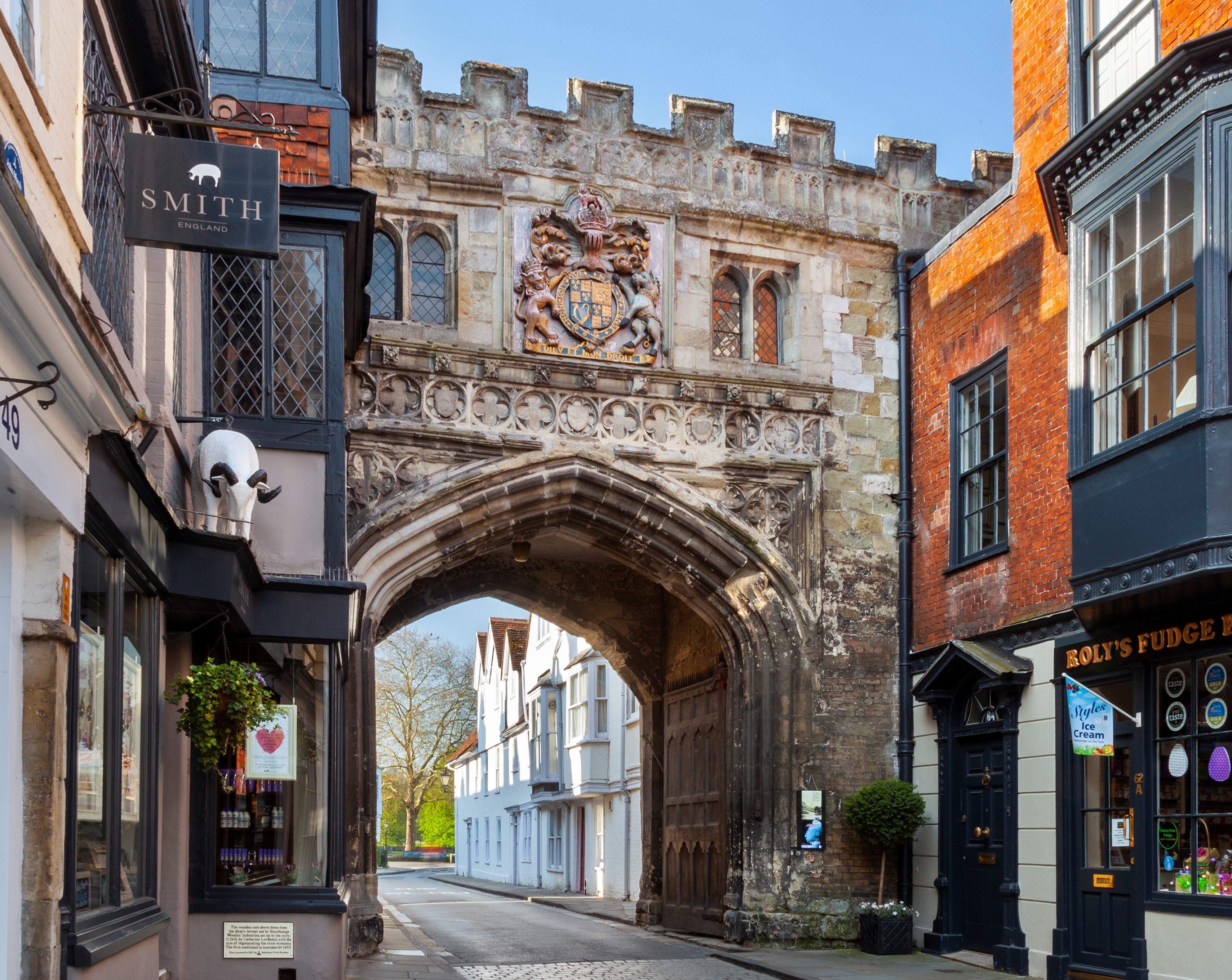 Salisbury High St Gate