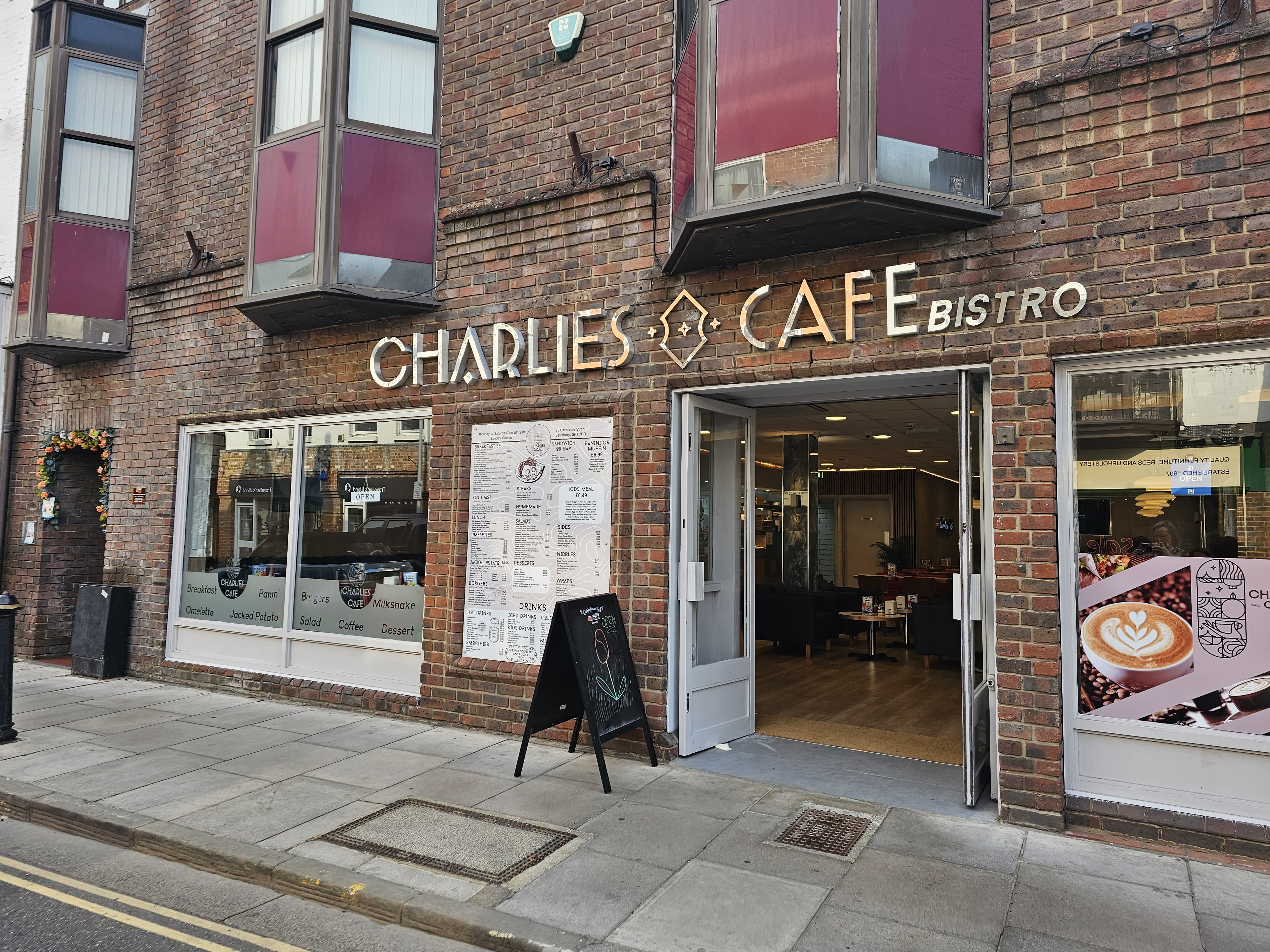 Charlie's Cafe Storefront