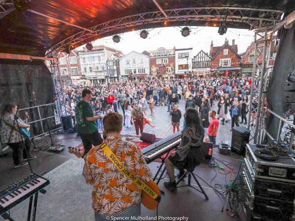 Salisbury Live 27 (1) (1)