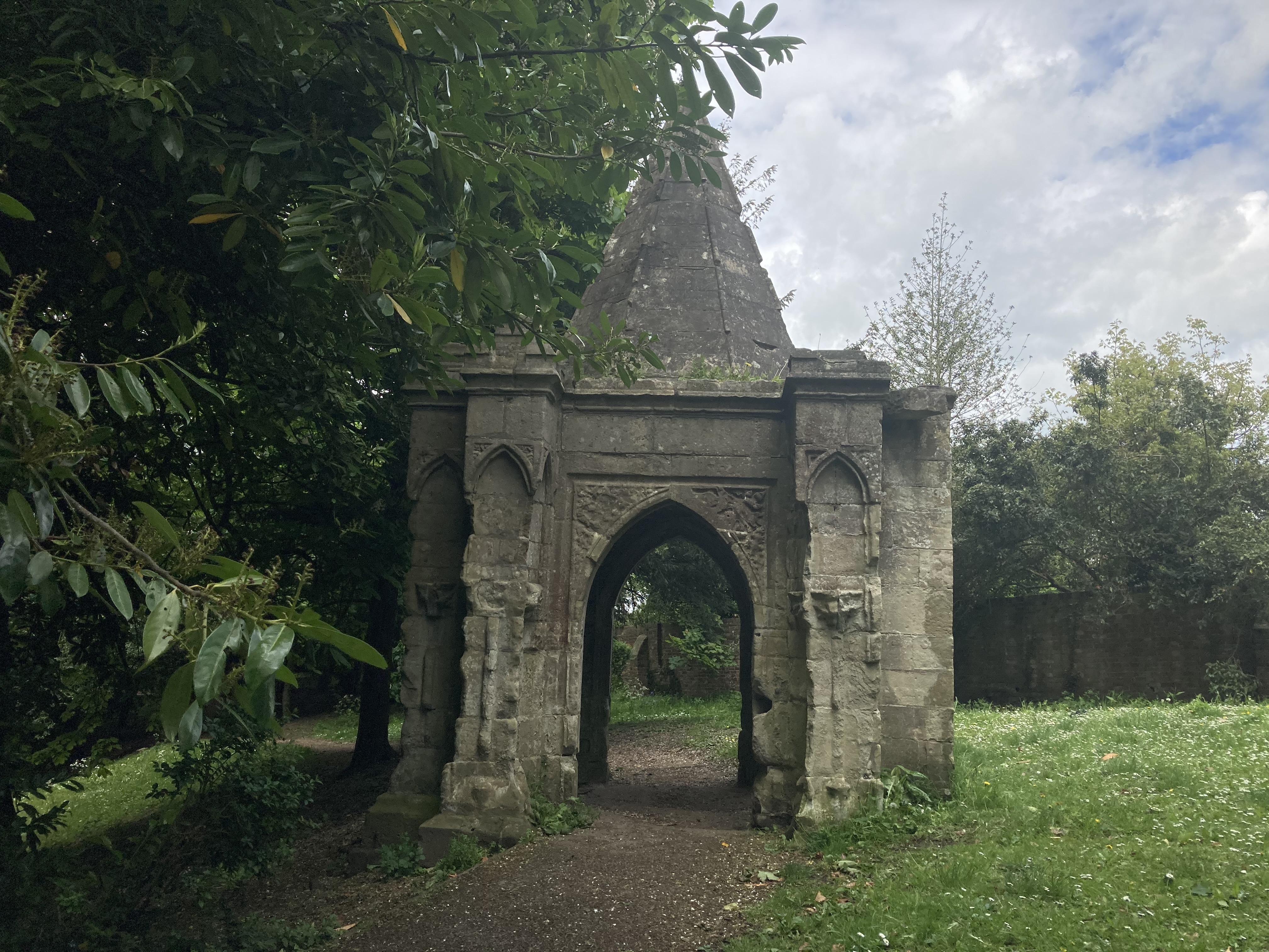 Bourne Hill Gardens New 7 (1)