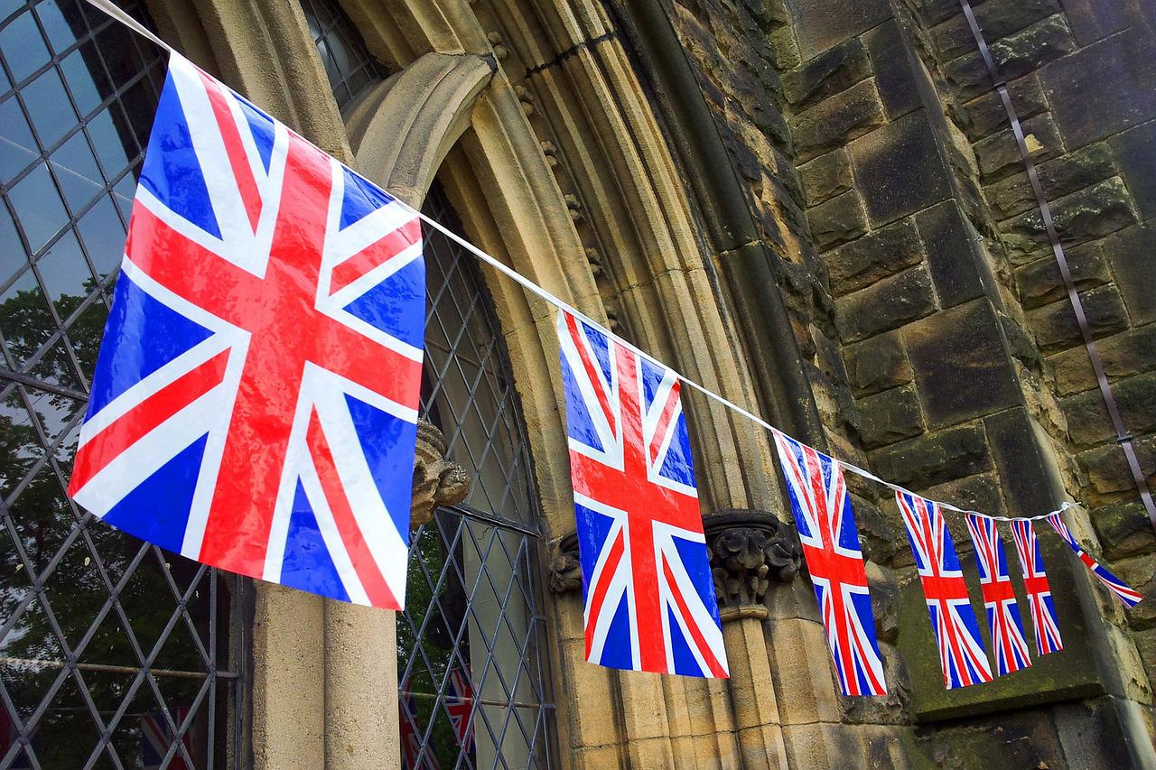 Union Jack Flag Unsplash (2)