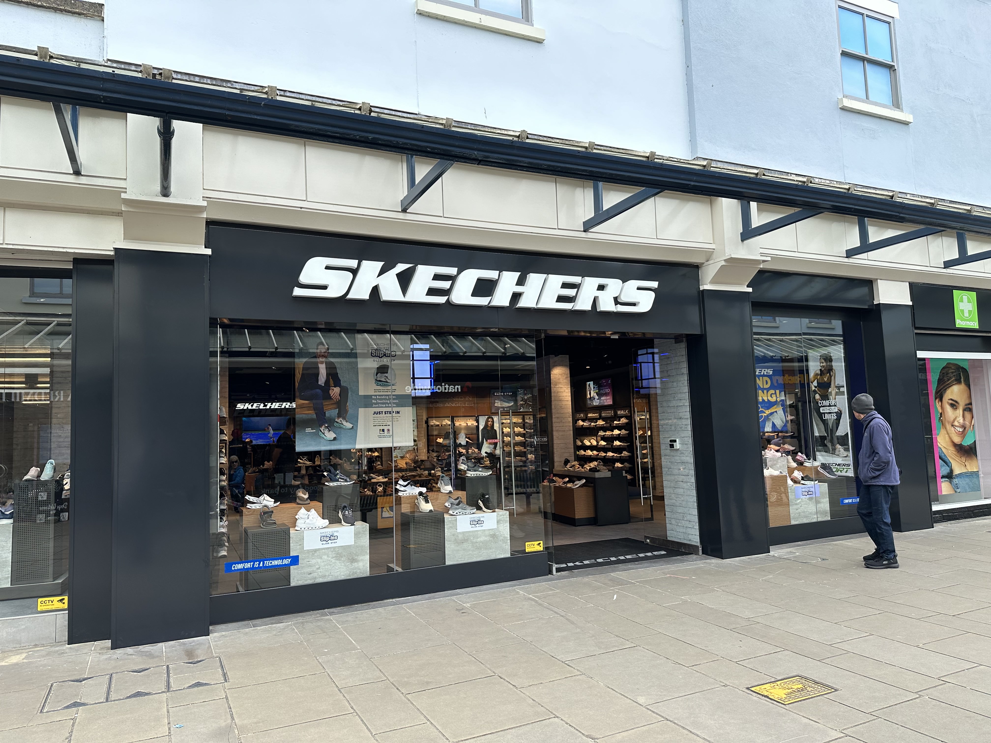 skechers_salisbury.jpg