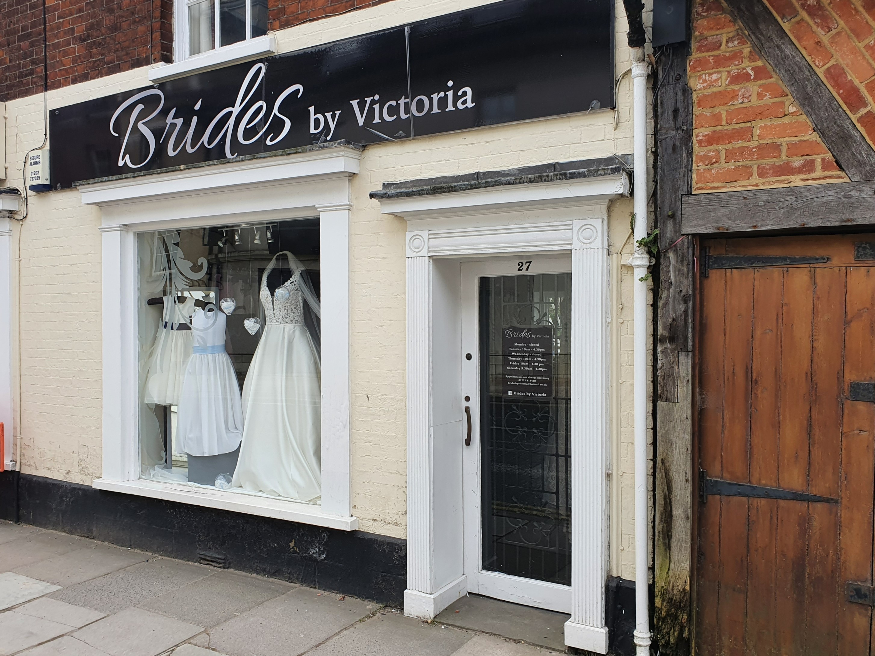 brides_by_victoria.png
