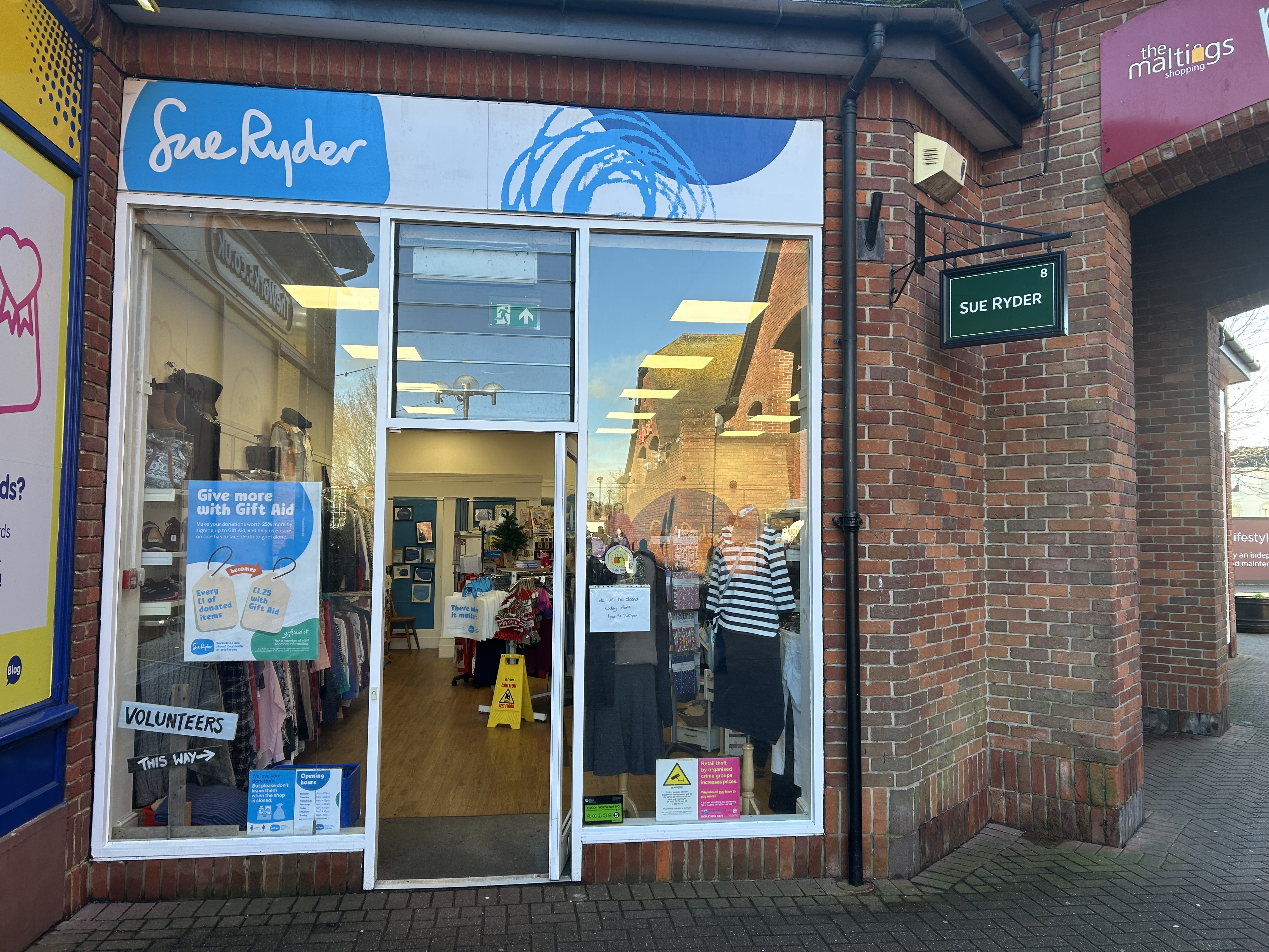 Sue Ryder 01