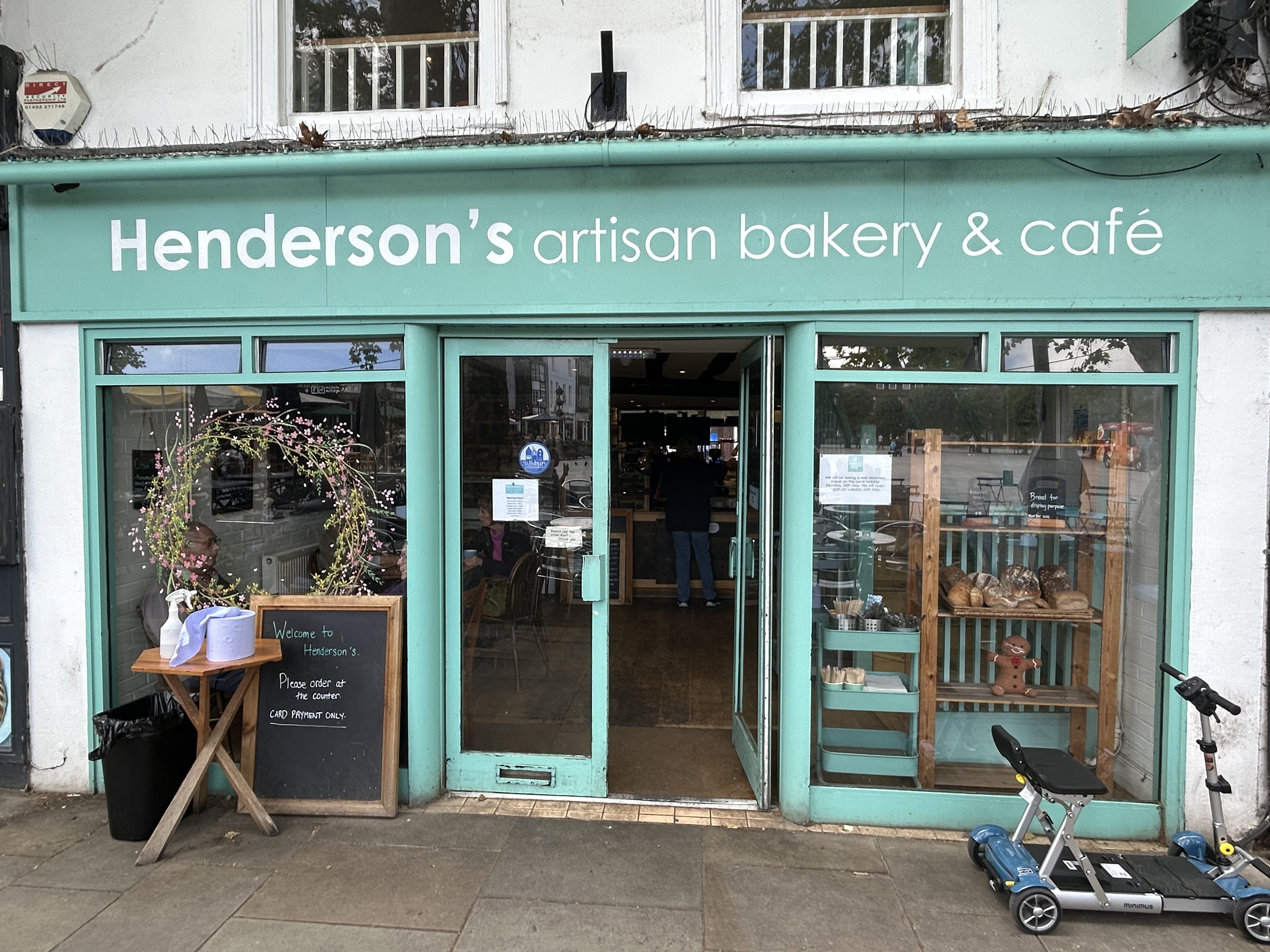 Hendersons 01
