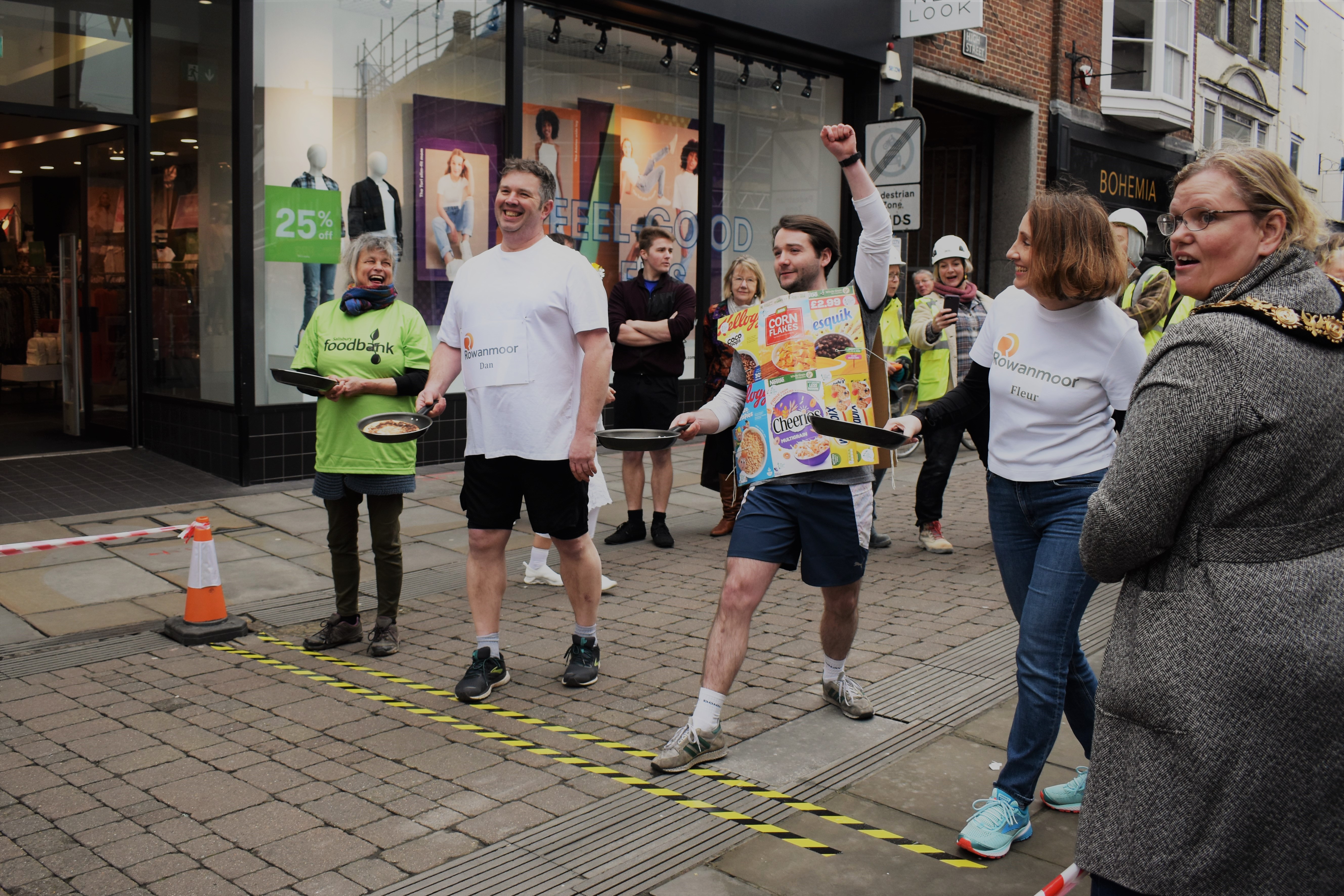 Salisbury Pancake Day Race 2022 8